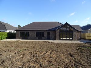 Photo 27- click for photo gallery